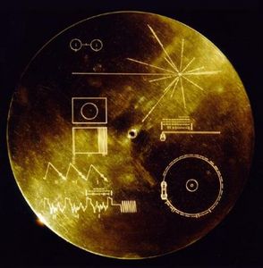 Voyager_Golden_Record.jpg